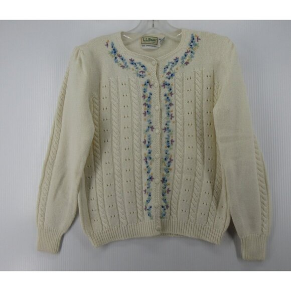 L.L. Bean Sweaters - VGT LL Bean Sweater Medium Cream Cardigan Hand Embroidered Cottage